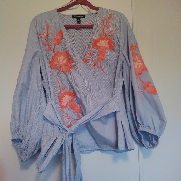 INC Blue Faux Wrap Top Balloon sleeves size L floral embroidery - Picture 2 of 5